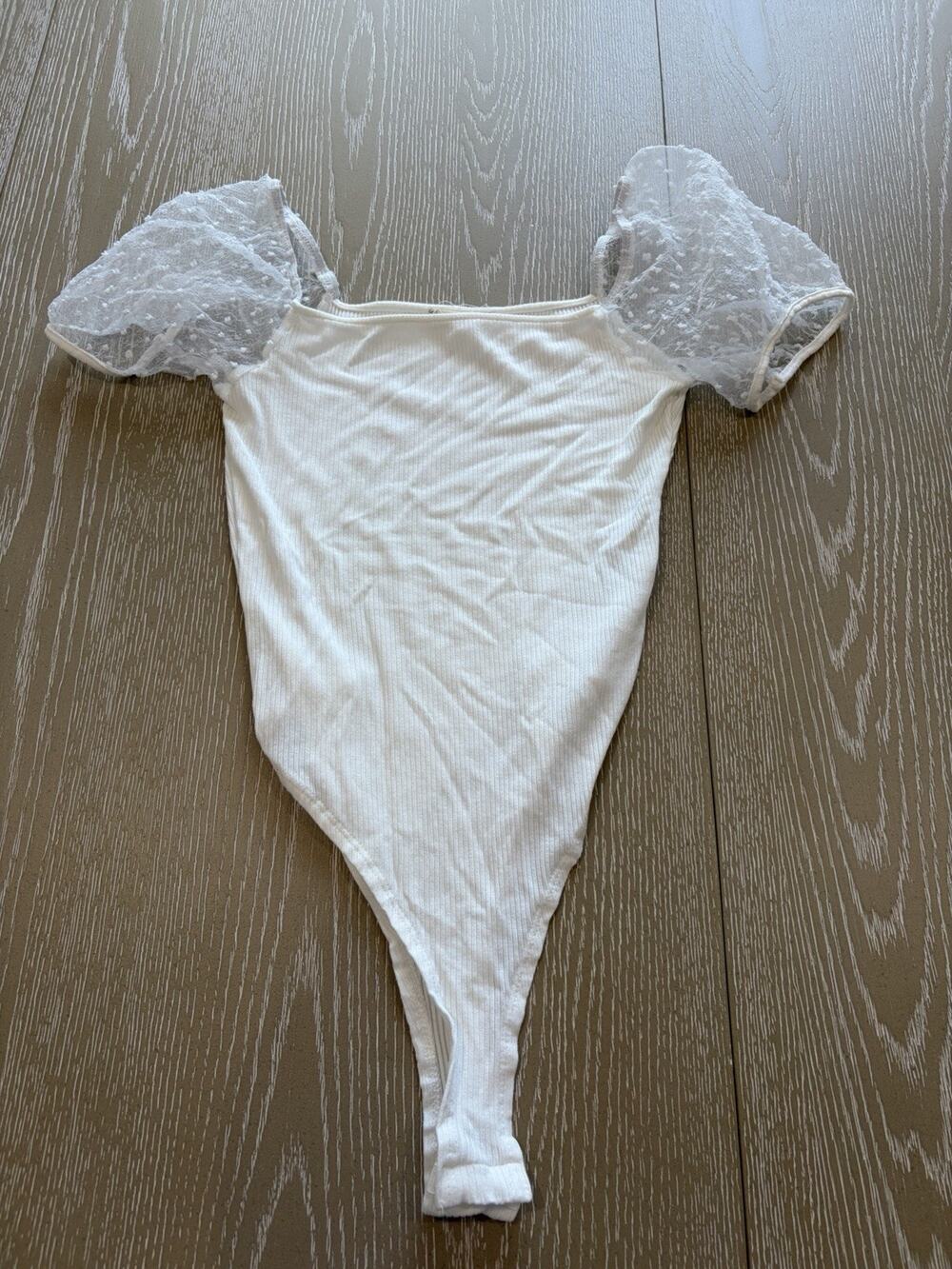 Alterd state white bodysuit Women’s Size Medium